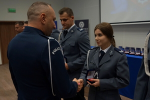 &quot;Kryształowe Serca&quot; oraz odznaczenia wręczone policjantom z regionu oraz zaproszonym gościom