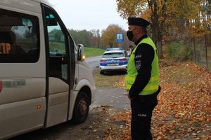 policjant, bus, radiowóz