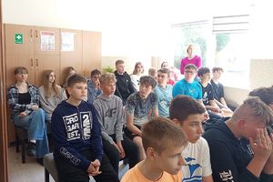 uczniowie