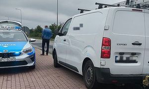 radiowóz i kontrolowany  pojazd