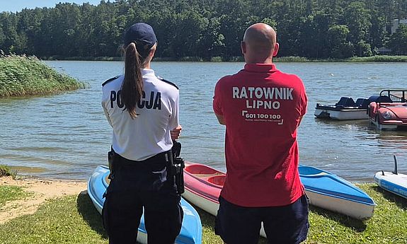 policjantka i woprowiec