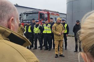 uczestnicy ćwiczeń na zakończeniu