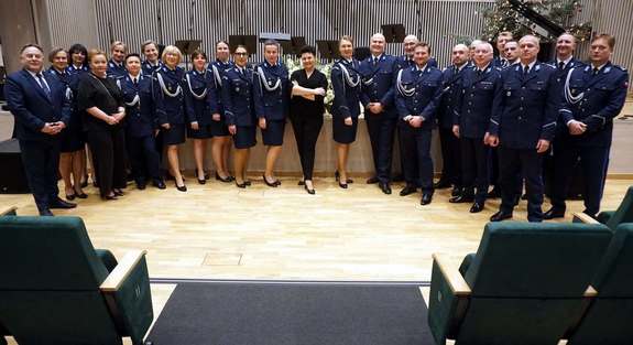 Samorząd, chór i komendanci