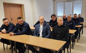 kadra kierownicza jednostki podczas odprawy