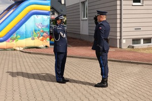 policjanci biorą udział w obchodach Święta Policji